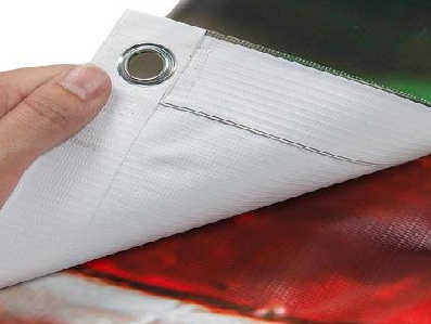 天峨喷绘和刀刮布的工艺区别。