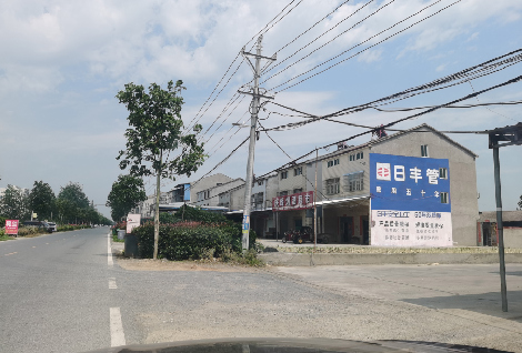 天峨如何能保证墙体广告的醒目性？